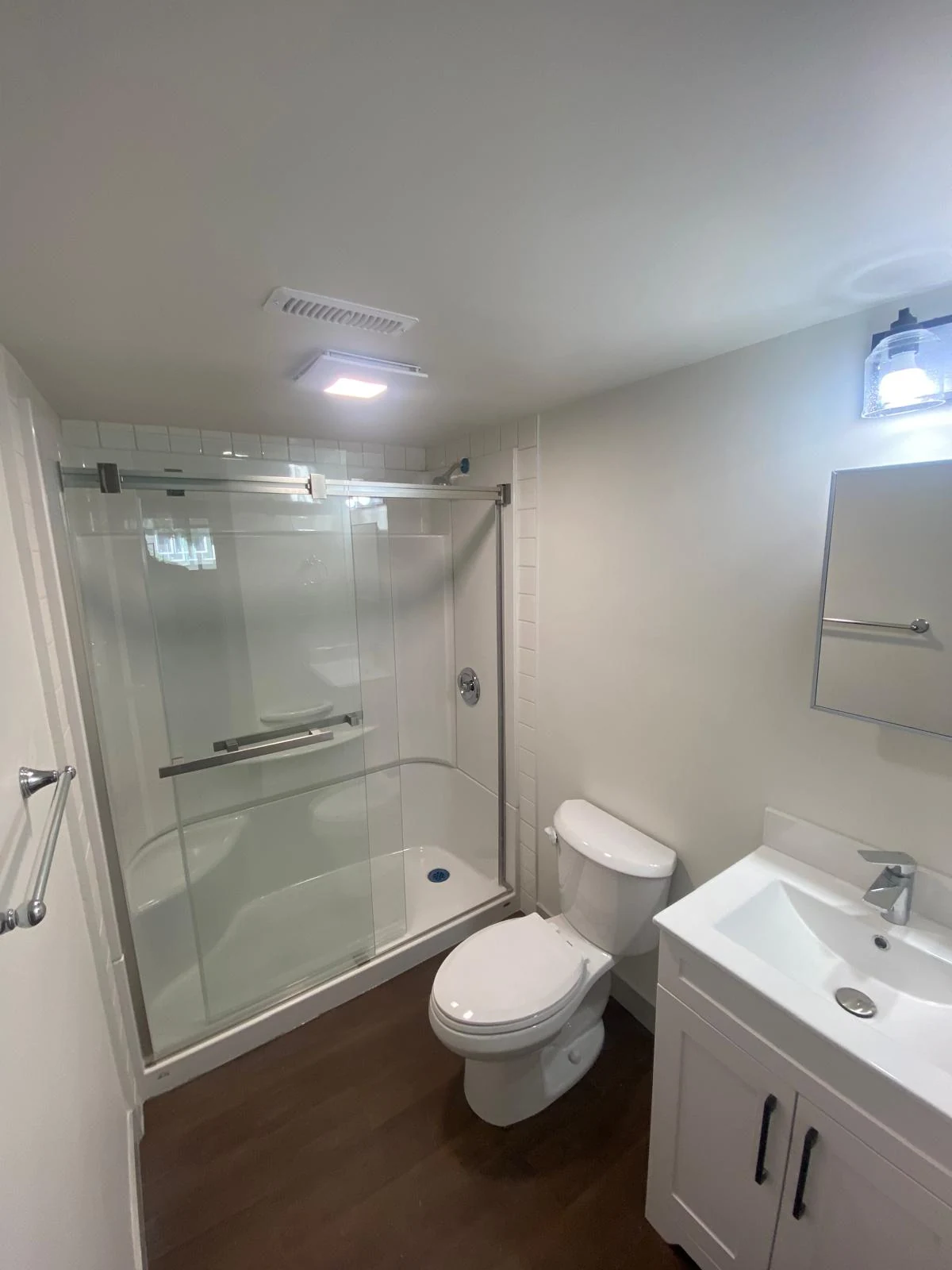 Bathrooms & Showers